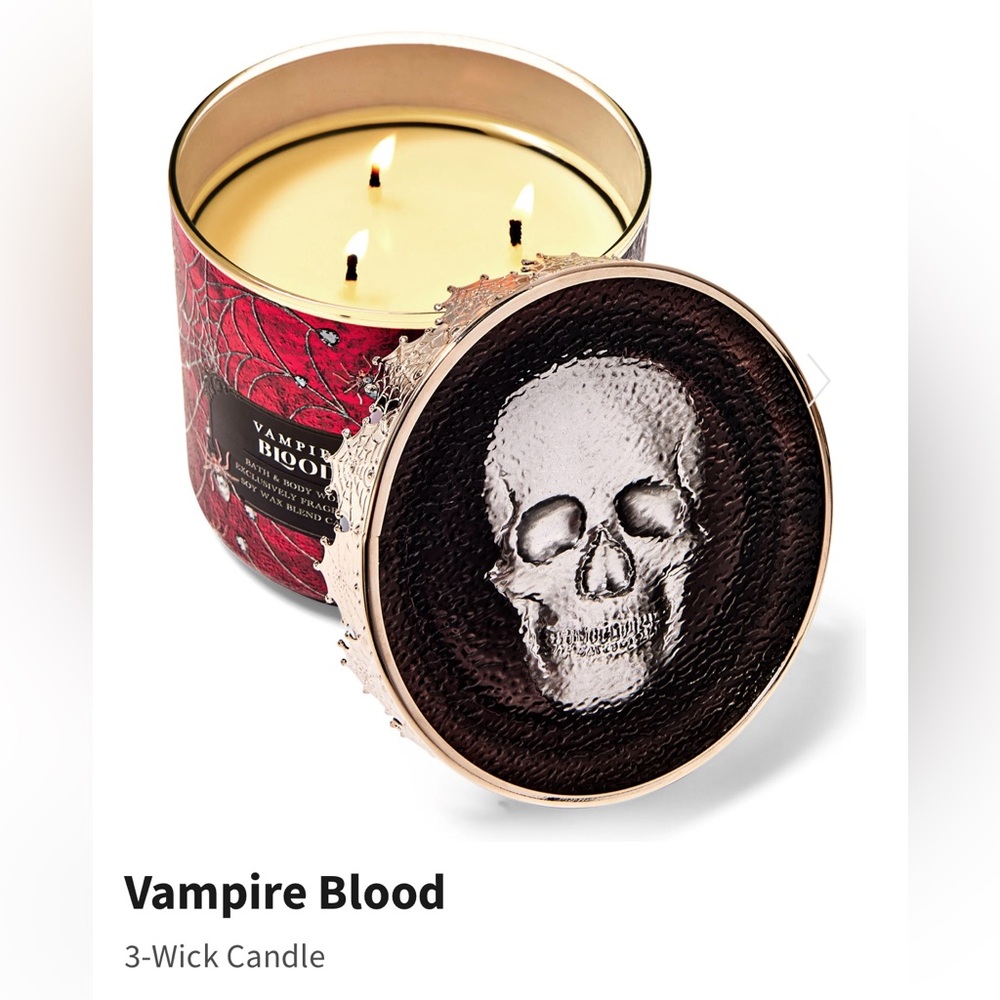 NIB B&BW “Vampire Blood” 3-Wick Candle w Metal Embossed Skull Lid